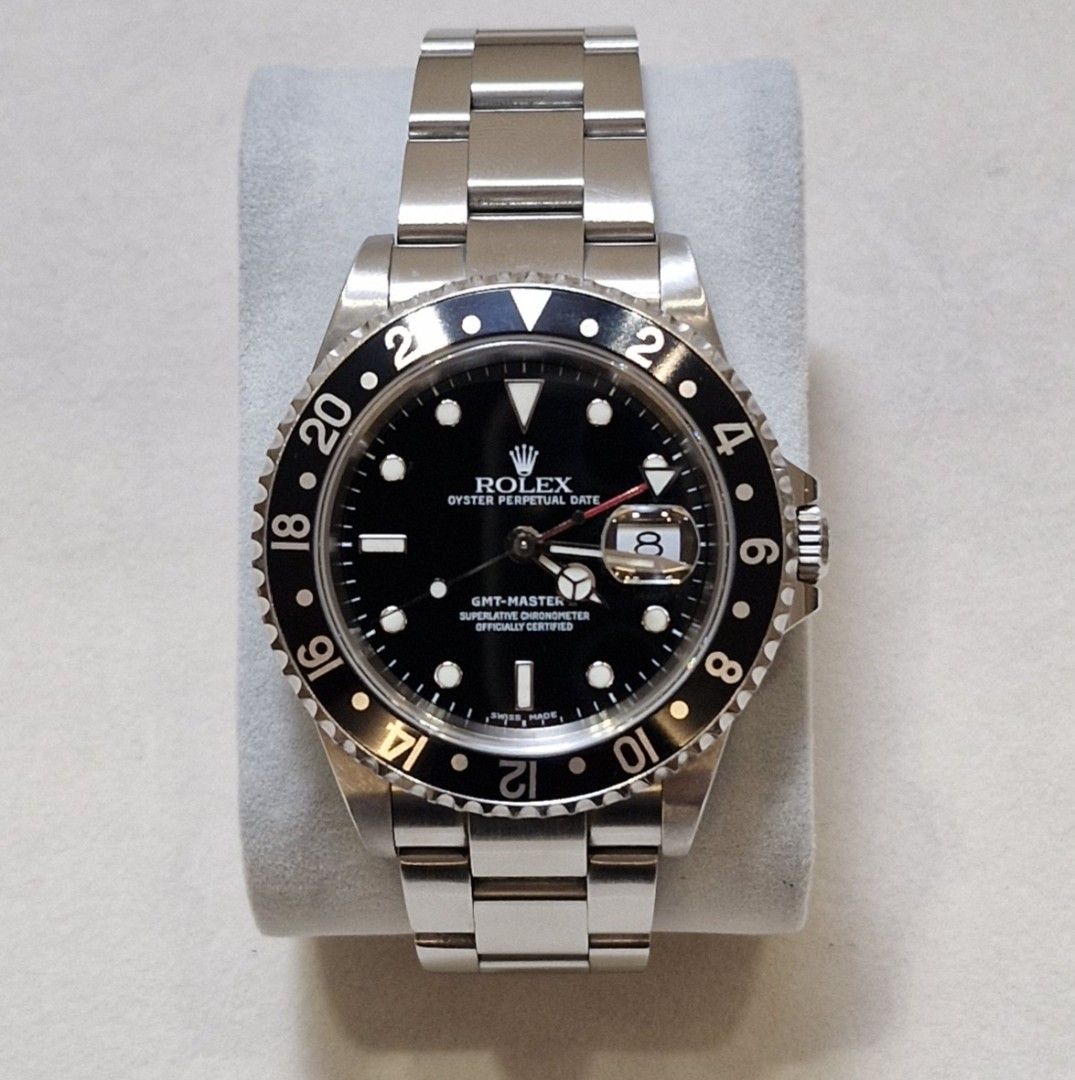 Rolex GMT-Master Black Oyster (Category: Luxury Watches) located in Quezon City. Submitted by rhyswatchmnl (Listing ID 1449752706, Image 1). Description: Rolex GMT Master II Black 16710 Year 2002 Condition 9.8/10 Full Set 780,000 .