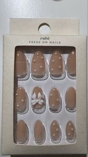 （分類：）位於 。 由 iwiw111 提交（商品編號 1449867062，圖片 1）。簡介： 。