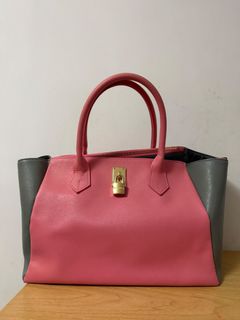（分類：）位於 。 由 cocokokooo 提交（商品編號 1449813163，圖片 1）。簡介： 。
