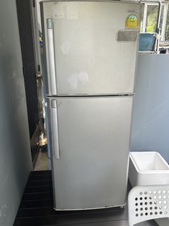 (Category: ) located in . Submitted by eteh2104 (Listing ID 1449761744, Image 1). Description: .
