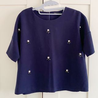 (Category: ) located in . Submitted by shopsundayx (Listing ID 1449845643, Image 1). Description: .