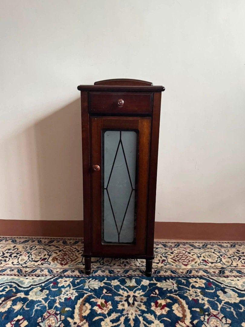 Side table (Category: Tables & Sets) located in Meycauayan. Submitted by marygracecasimiro (Listing ID 1449812136, Image 1). Description: Available - Wooden Small Side Table Cabinet In good condition 2.5k Check photos first before buying✅ DM to Inquire🧡 Item will be sold AS IS. Please refrain from purchasing if you are particular about USED items and imperfections Major issues will be stated or shown through pictures if there is any.🧡.