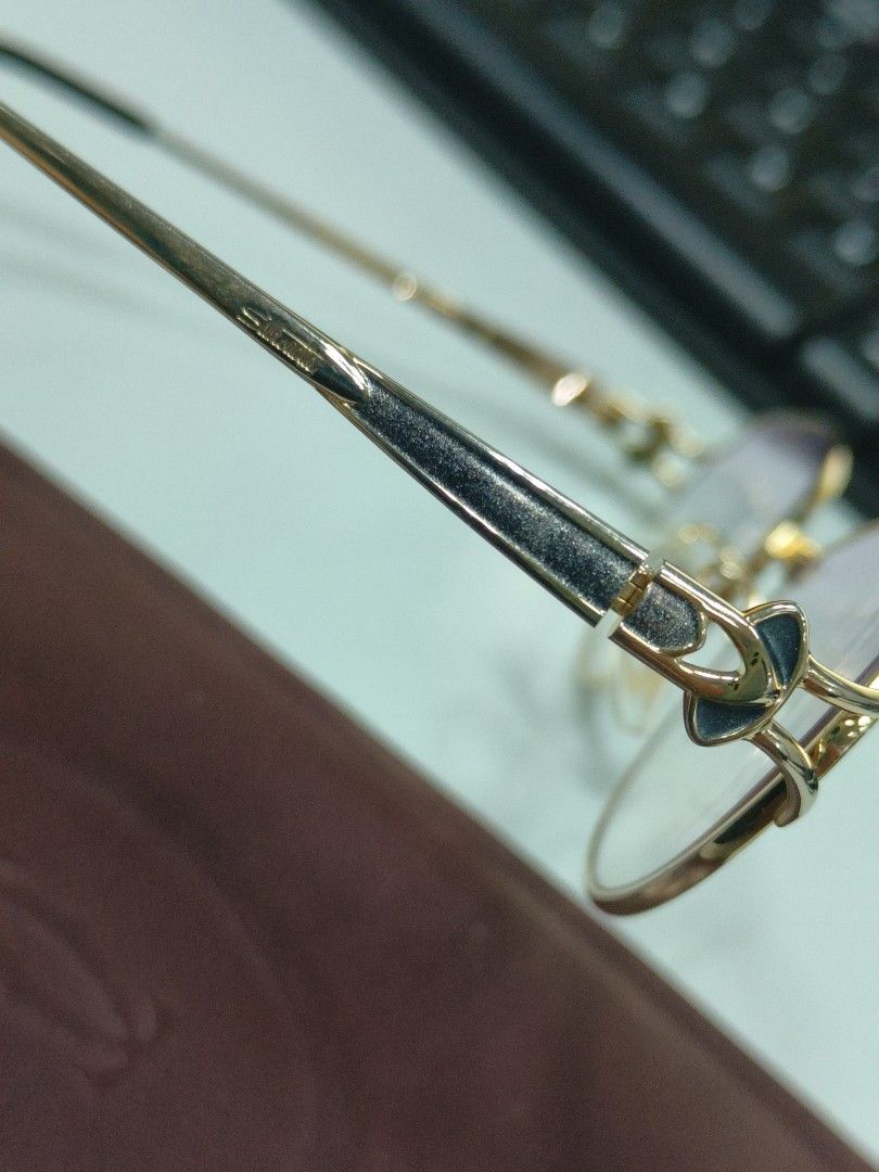 SILHOUETTE EYEGLASSES (Replaceable lens) (Category: Sunglasses & Eyewear) located in Manila. Submitted by bigtym.picker (Listing ID 1449753870, Image 3). Description: FOR SALE!!! SILHOUETTE EYEGLASSES (Replaceable lens) Price - 2000 PESOS ONLY NEGO PLS SEE PIC FOR DETAILS. Selling all items AS IS PLS. manage your Expectation We accept shipping nationwide Meetup - BACOOR or near MOA - Classic oval gold-rimmed eyeglasses - Clear lenses - Black and 