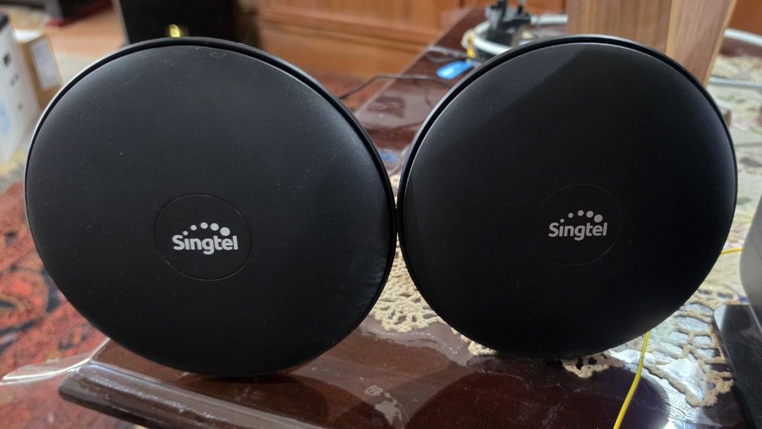 Singtel WiFi Extenders (Set of 2)