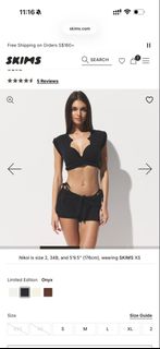 (Category: ) located in . Submitted by clearmywardrobehihi (Listing ID 1449909564, Image 1). Description: .