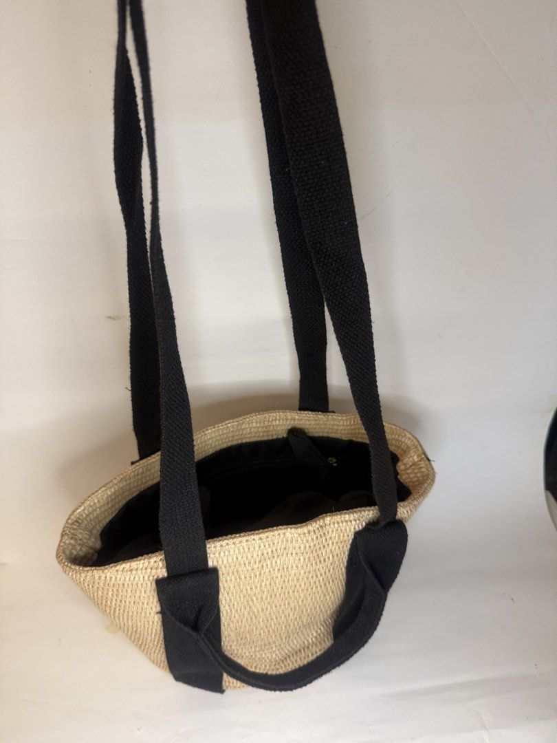 Small Woven Tote Bag (Category: Tote Bags) located in Mandaluyong City. Submitted by cherryspicks (Listing ID 1449913667, Image 2). Description: A small but spacious woven bag great for casual days or the beach. It’s light weight and can stand upright. It has two sets of straps for easy carrying. The inside has a thick pouch. .