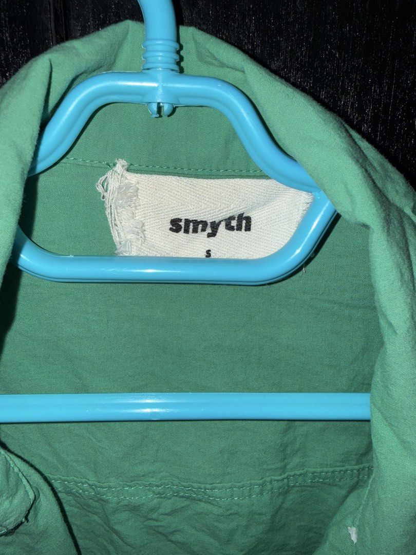 Smyth Green Short Sleeve Button Up Shirt (Category: Tshirts & Polo Shirts ) located in Paranaque City. Submitted by jayvee7 (Listing ID 1449867737, Image 2). Description: - Brand: Smyth - Color: Green - Sleeve Length: Short sleeves - Closure: Button-up - Size: S - Details: Embroidered flowers and text on the front - Style: Casual wear RFS: Declutterring .