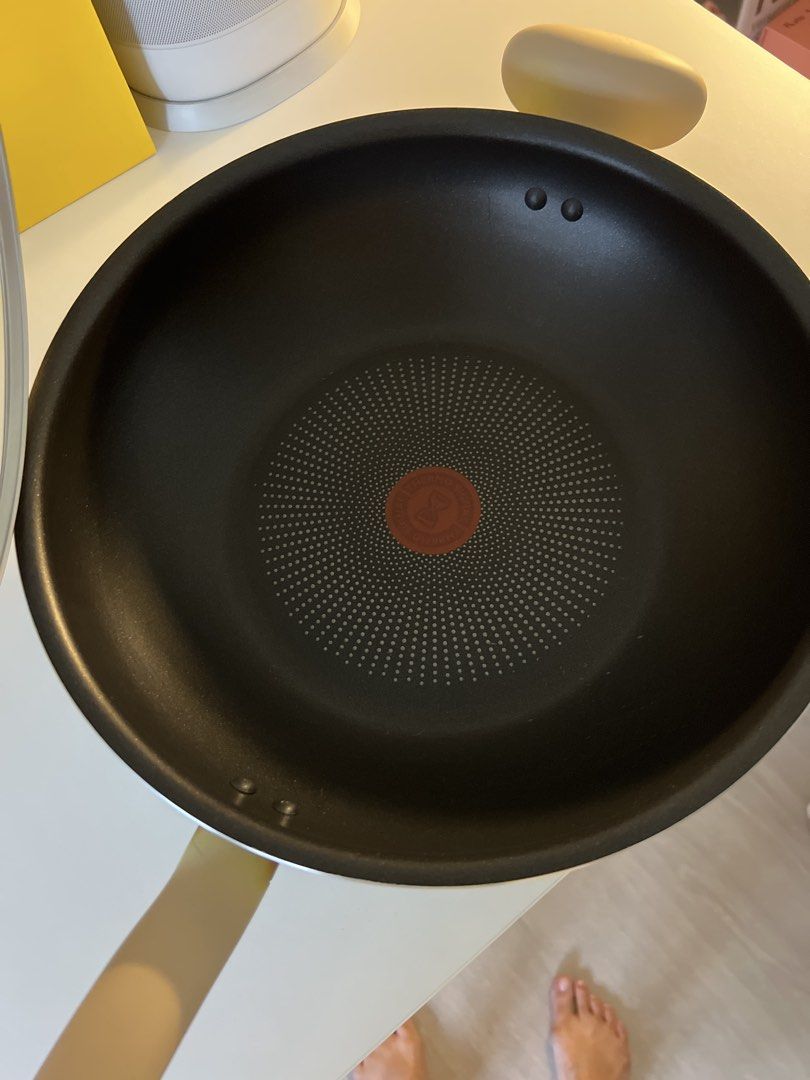 Tefal Wok Pan with Glass Lid
