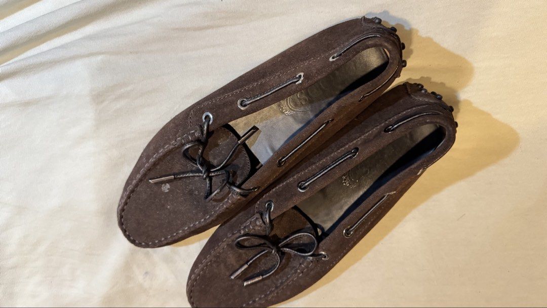 Tods womens loafers (Category: Loafers) located in Cainta. Submitted by _matchabby (Listing ID 1449886661, Image 3). Description: .