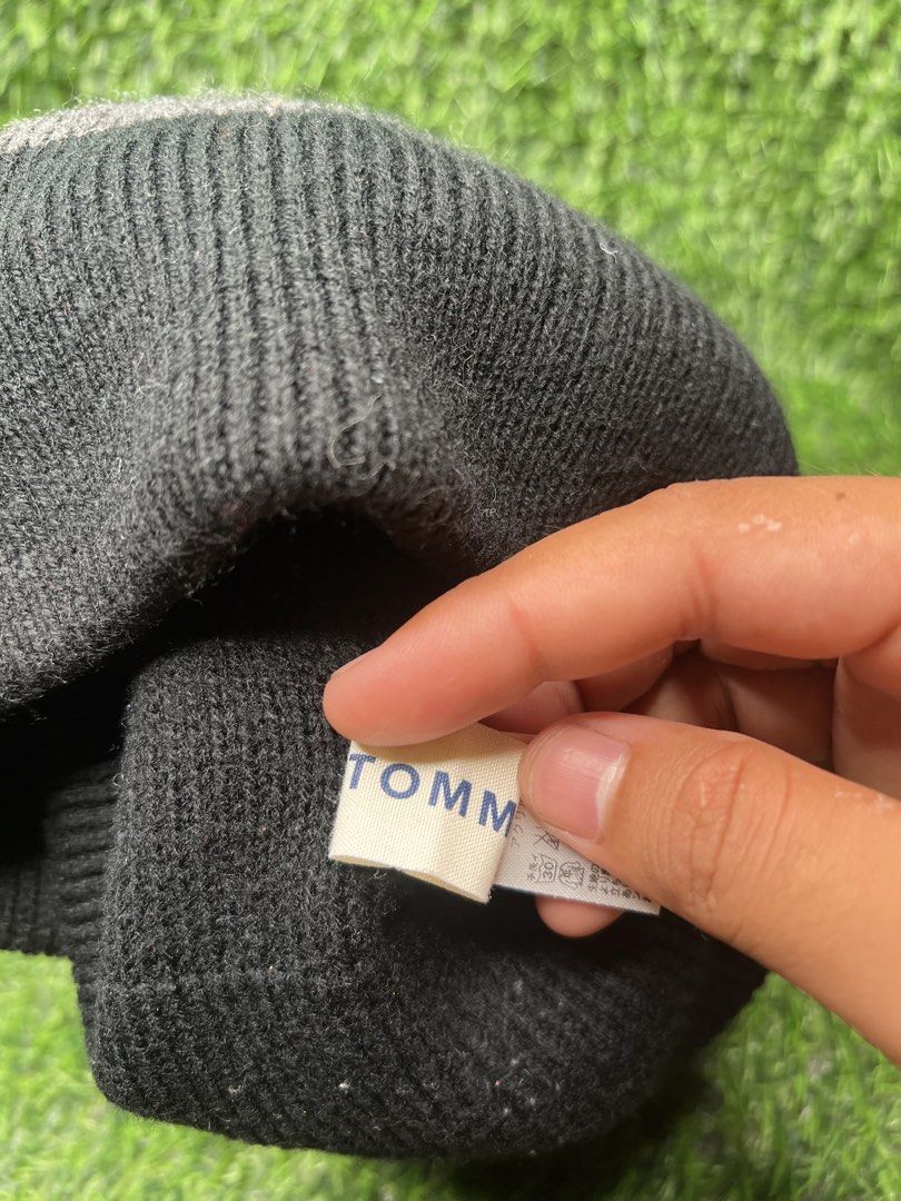 Tommy beanie (Category: Caps & Hats) located in Ragay. Submitted by sergesalgado (Listing ID 1449796626, Image 2). Description: Tommy beanie Size:One size fits all Issue:None Reminder -This hat has not been washed yet. Please wash it before wearing. Thank you! .