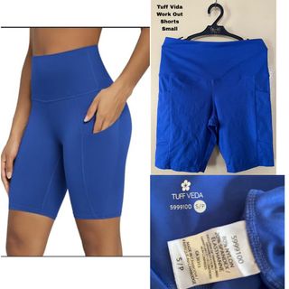 (Category: ) located in . Submitted by purgemycloset (Listing ID 1449950900, Image 1). Description: .