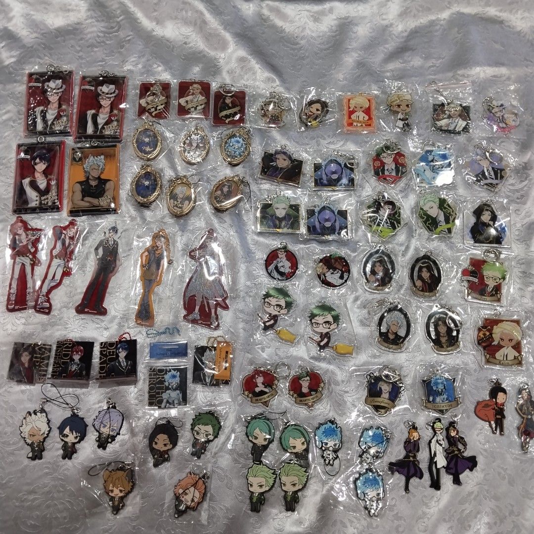 Twisted Wonderland Keychain RM 4 EACH (Category: J-pop) located in Kuala Lumpur. Submitted by ani_lover (Listing ID 1449835924, Image 1). Description: .