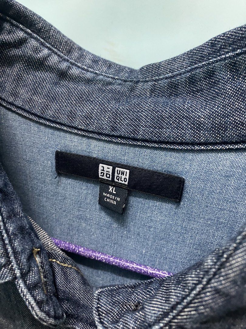 uniqlo 女裝長袖衫 （分類：襯衫）位於 Hong Kong。 由 lok_hang 提交（商品編號 1449789383，圖片 3）。簡介： 少著，清衣櫃 可順豐到付。