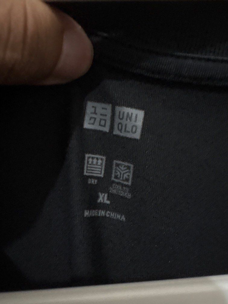 Uniqlo Airism Skipper Polo (Category: Tshirts & Polo Shirts ) located in Manila. Submitted by jfarchive (Listing ID 1449948327, Image 2). Description: 10/10 No issues 22x28.