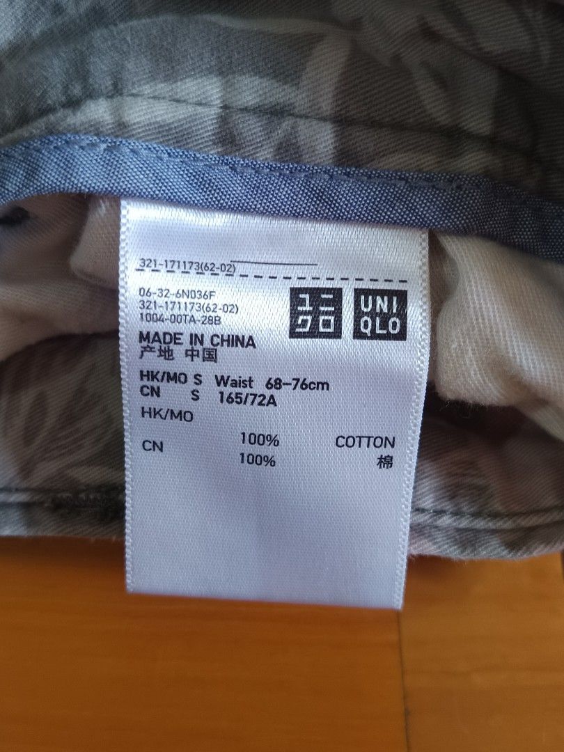 Uniqlo Tropical Cargo Shorts （分類：短褲）位於 Hong Kong。 由 sd_0830 提交（商品編號 1449777913，圖片 2）。簡介： Size S 165/72A accept alipay+SF or meetup 支付寶+順豐或者面交都可以。