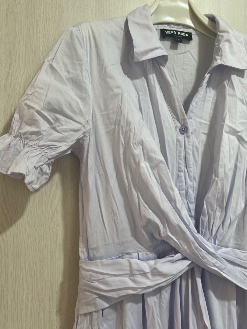 Vero Moda Pale blue maxi dress with side pockets (Category: Dresses) located in Pasig City. Submitted by YouNeed2BuyDis (Listing ID 1449833973, Image 2). Description: Fits s to m Payment methods: GCash, BPI Delivery Options (shouldered by buyer): Lalamove or Grab or J&T ***Order booking/Deliveries will be done during weekends only*** In very good condition. Nice fabric Color is very flattering in person. PLEASE MANAGE YOUR EXECTATIONS. PRELOVED I
