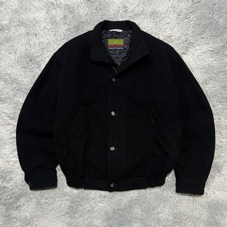 (Category: ) located in . Submitted by itsvintageclothing (Listing ID 1449912089, Image 1). Description: .