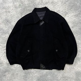 (Category: ) located in . Submitted by itsvintageclothing (Listing ID 1449911650, Image 1). Description: .