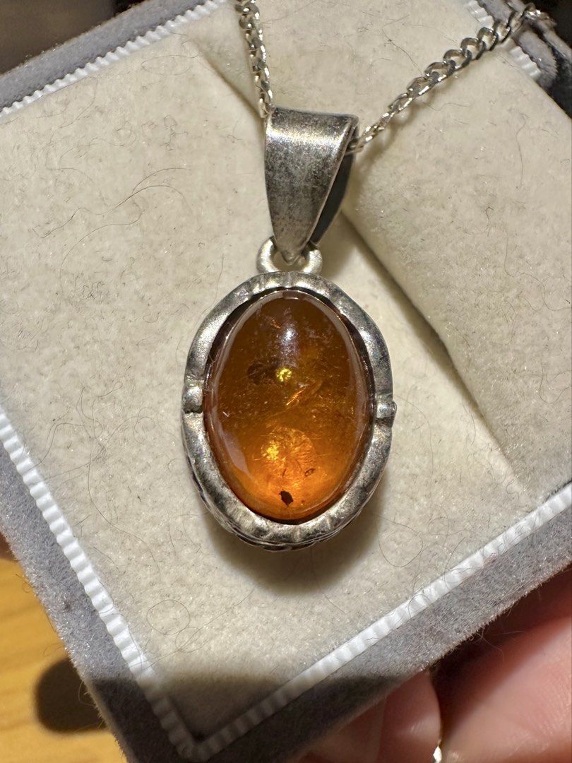 Vintage Silver Baltic Amber Pendant Only (Category: Necklaces) located in Mandaluyong City. Submitted by chyckenwings (Listing ID 1449931224, Image 3). Description: Sobrang dumi nito nung nakuha ko. Vintage amber pendant SALE! As is where is. First to pay gets the item. No long reservations. Location is in Mandaluyong. Kindly note: Unless stated, items listed have not been tested and are sold as is where is. We source our products from a variety 