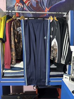(Kategori: ) berada di . Dikirim oleh frisstuff (ID iklan 1449852497, Gambar 1). Deskripsi: .