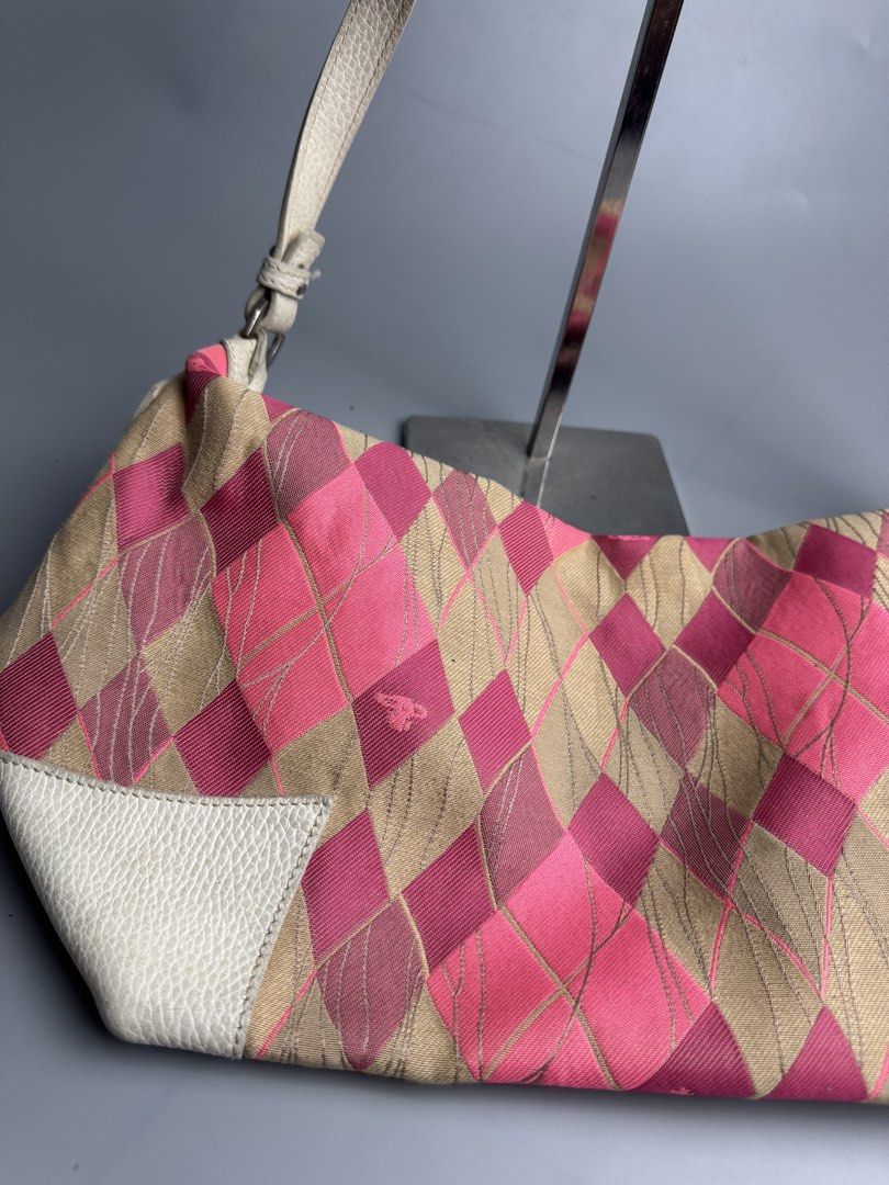 Vivienne Westwood - Orb Argyle - Hobo (Category: Cross-body Bags) located in San Pablo. Submitted by hiddenrygn (Listing ID 1449879164, Image 3). Description: Vivienne Westwood - Orb Argyle - Hobo Rank AB Minor signs of usage Need minimal clean inside Excellent condition Authentic DM!.