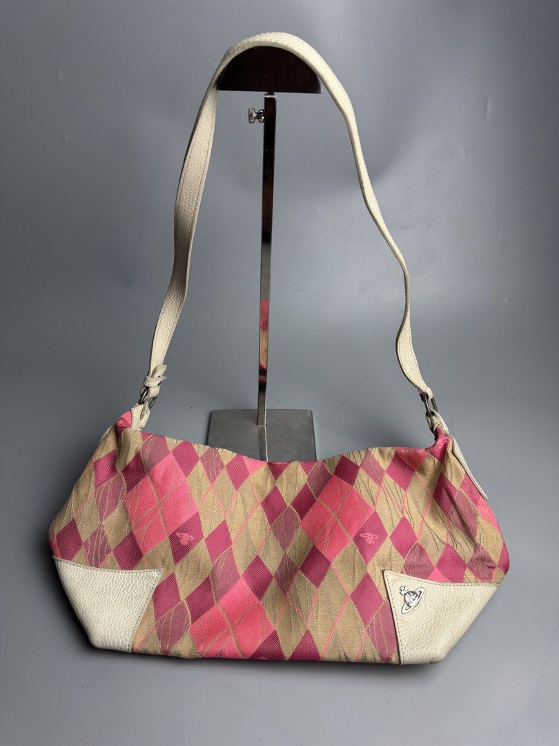 Vivienne Westwood - Orb Argyle - Hobo (Category: Cross-body Bags) located in San Pablo. Submitted by hiddenrygn (Listing ID 1449879164, Image 1). Description: Vivienne Westwood - Orb Argyle - Hobo Rank AB Minor signs of usage Need minimal clean inside Excellent condition Authentic DM!.