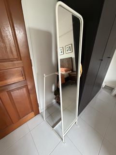 (Category: ) located in . Submitted by feli_garagesale (Listing ID 1449790611, Image 1). Description: .