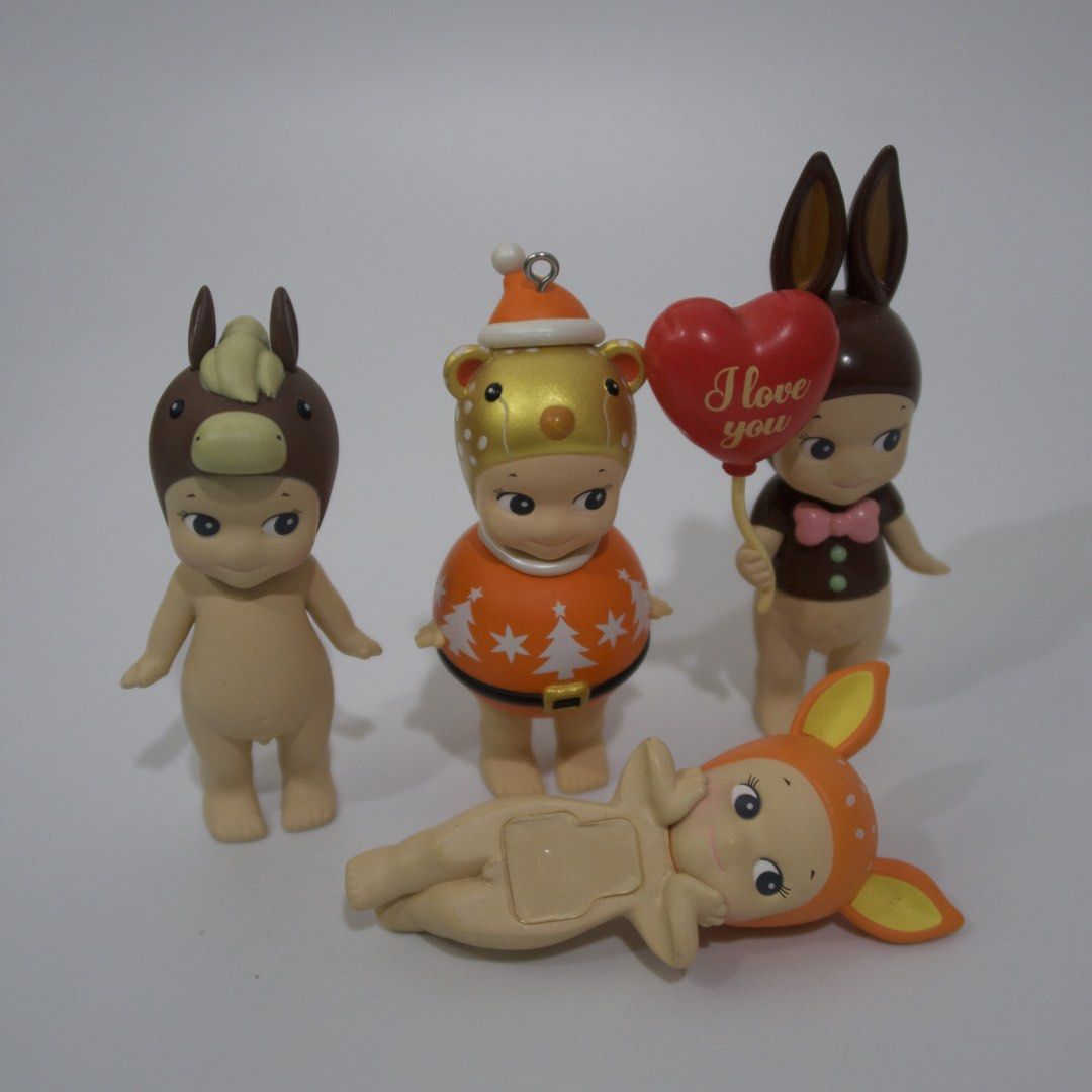 wts lfb tingi sonny angel (Category: Designer & Blind Box Toys) located in Taguig. Submitted by abbycaa (Listing ID 1449885655, Image 1). Description: good to mint condi no bnf available: gifts of love - balloon [SOLD] christmas ornament (no string) - cheetah [₱350] animal series ver. 4 - horse [₱300] hippers - fawn [₱400].