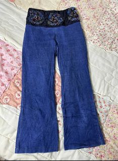 (Category: ) located in . Submitted by lovedby_ccc (Listing ID 1449766928, Image 1). Description: .