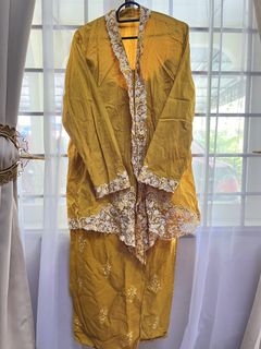 (Category: ) located in . Submitted by ainaaazhan (Listing ID 1449786401, Image 1). Description: .