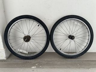 (Category: ) located in . Submitted by stellarcycles (Listing ID 1450019440, Image 1). Description: .