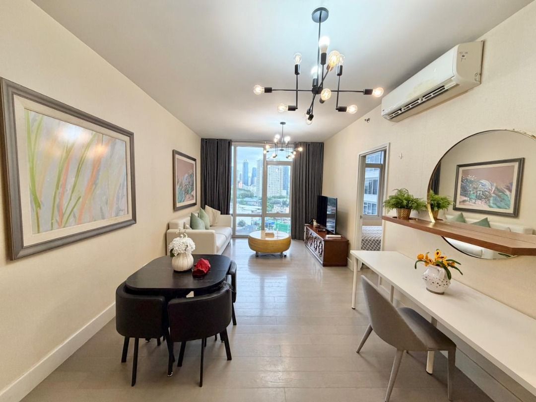 2BR Unit For Sale - Proscenium Lincoln (Category: Apartments & Condos) located in Makati City. Submitted by vsg.realestate (Listing ID 1427646088, Image 3). Description: 🔆 2BR Unit For Sale - Proscenium Lincoln 📌Property Details 12th Floor 2BR 2TB 90 sqm Fully Furnished 1 Parking Slot 📌Features Corner Unit Facing Amenities & Rockwell Lights Master Bedroom Balcony Orientation: East 📌Amenities Deluxe Functions Rooms for gatherings and special o