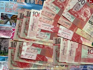 （分類：）位於 。 由 manad123 提交（商品編號 1450025544，圖片 1）。簡介： 。