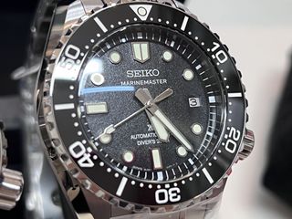 （分類：）位於 。 由 watch_outz 提交（商品編號 1427724661，圖片 1）。簡介： 。