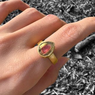 (Category: ) located in . Submitted by loveau.jewel (Listing ID 1450094265, Image 1). Description: .