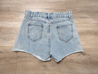 （分類：）位於 。 由 lokay 提交（商品編號 1450071538，圖片 1）。簡介： 。