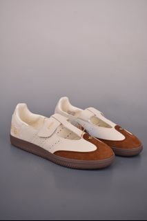 (Category: ) located in . Submitted by outletshoes (Listing ID 1449975167, Image 1). Description: .