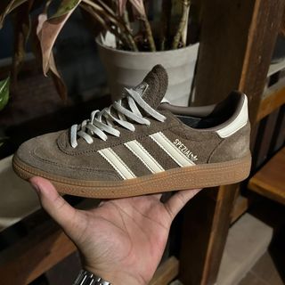 (Kategori: ) berada di . Dikirim oleh bindah (ID iklan 1450031465, Gambar 1). Deskripsi: .