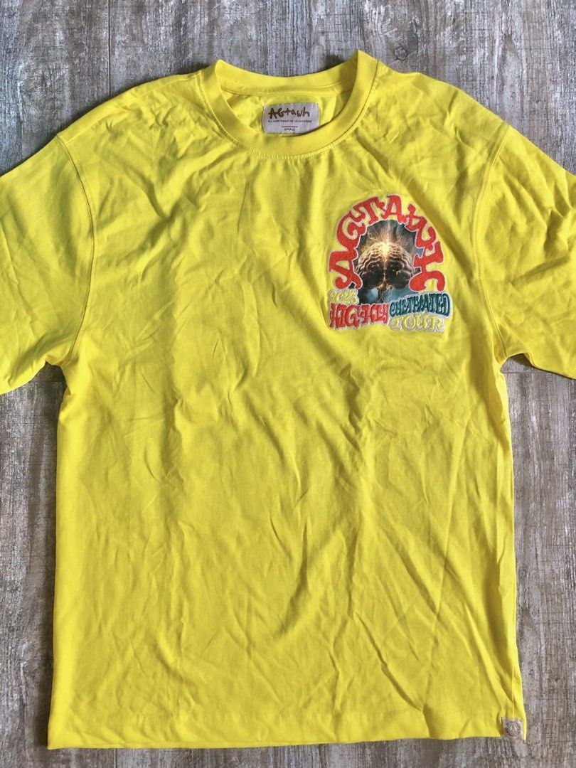 AGTAWH Yellow Men Graphic Tshirt (Category: Tshirts & Polo Shirts ) located in Urdaneta. Submitted by byells (Listing ID 1449964099, Image 3). Description: Brand new never use Bought in Boston US AGTAWH US brand Size S on tag 19" width , 27" length Embroidered design .