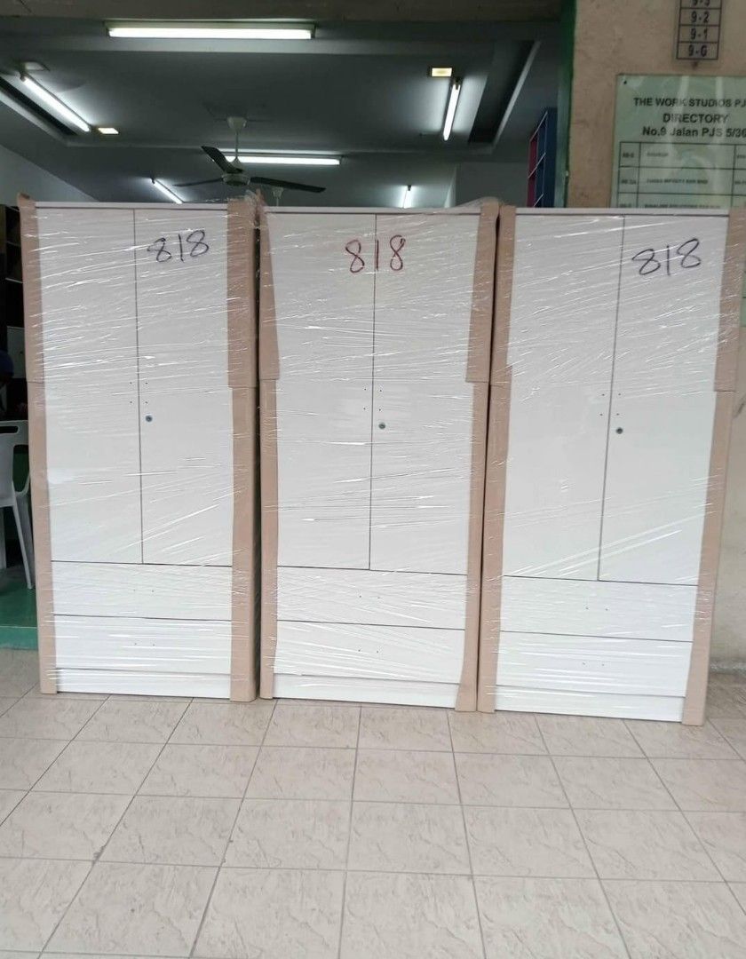 Almari 2 pintu (Category: Other Home Furniture) located in Kuala Lumpur. Submitted by mktfurniture01137356676 (Listing ID 1450118256, Image 2). Description: Almari 2 pintu MKT furniture pjcc.