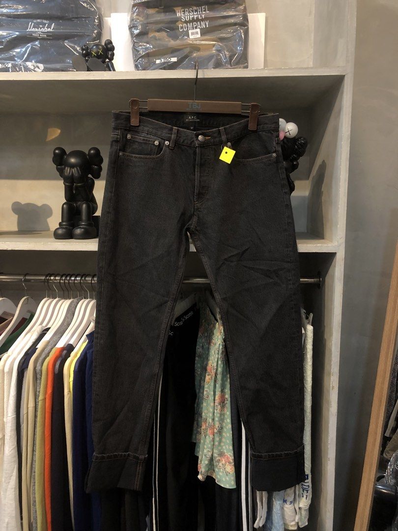 APC Jeans (Category: Jeans) located in Bacolod City. Submitted by Hanap_ukay (Listing ID 1450036462, Image 1). Description: APC Jeans Size 32 Length 43 Excellent No Flaws 2,000.