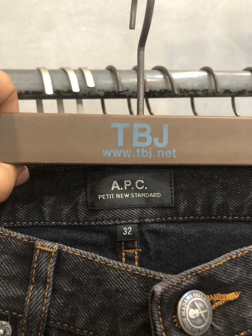APC Jeans (Category: Jeans) located in Bacolod City. Submitted by Hanap_ukay (Listing ID 1450036462, Image 2). Description: APC Jeans Size 32 Length 43 Excellent No Flaws 2,000.