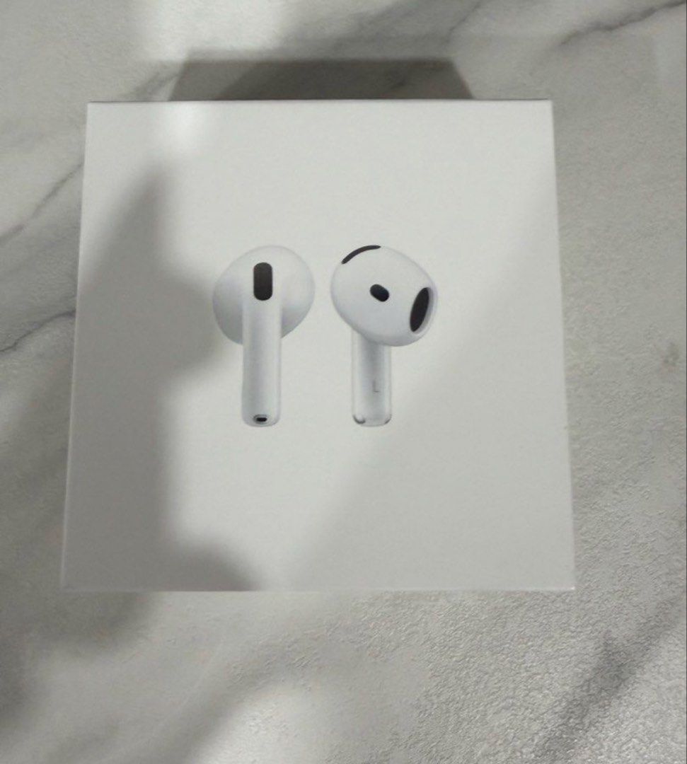 Apple AirPods 4