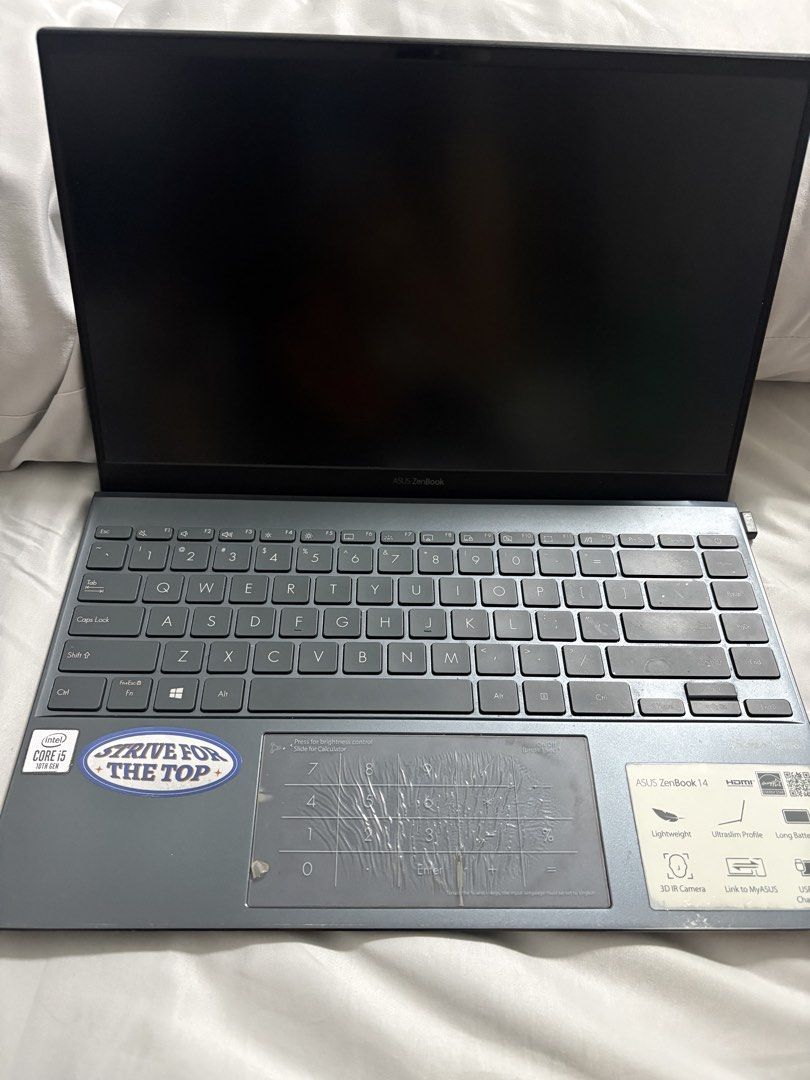 ASUS Zenbook 14 UX425J