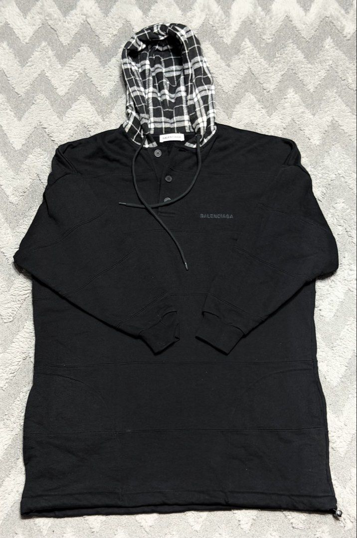 Balenciaga - FW18 Black Plaid Patchwork Hoodie (Category: Coats, Jackets and Outerwear) located in Cavite. Submitted by commoncourtesy (Listing ID 1449955531, Image 2). Description: Authentic Size XXS but fits Large regular (Oversized).