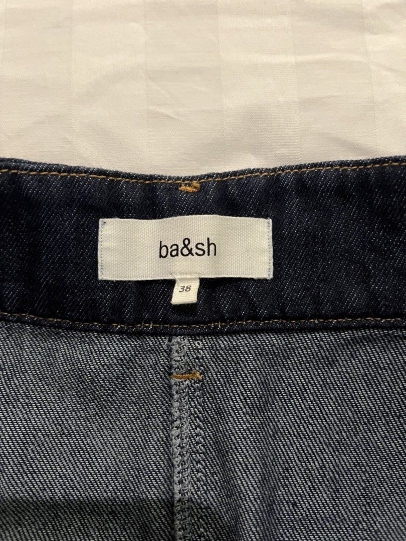 Ba&sh (Category: Skirts) located in Quezon City. Submitted by inthefrow (Listing ID 1450033603, Image 3). Description: - Preloved - Authentic Parisian brand - Denim skirt that’s ultra comfortable - Versatile • Best price already .