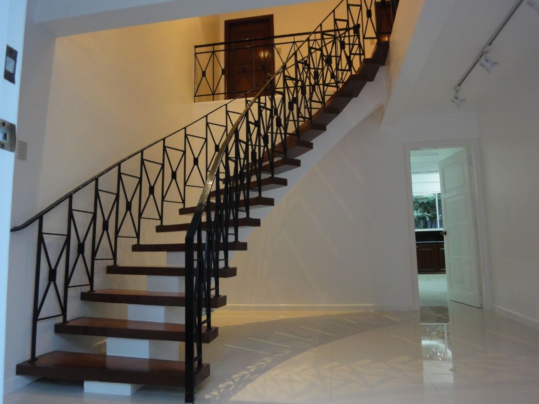 (Category: ) located in . Submitted by Condominiumsalesandrentals (Listing ID 1450033580, Image 1). Description: .