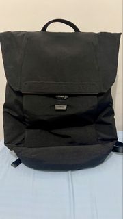 bellroy backpack philippines Transit 28L and a spacious front pocket with easy organization and an integrated key clip Bellroy Venture Backpack 22L Ranger