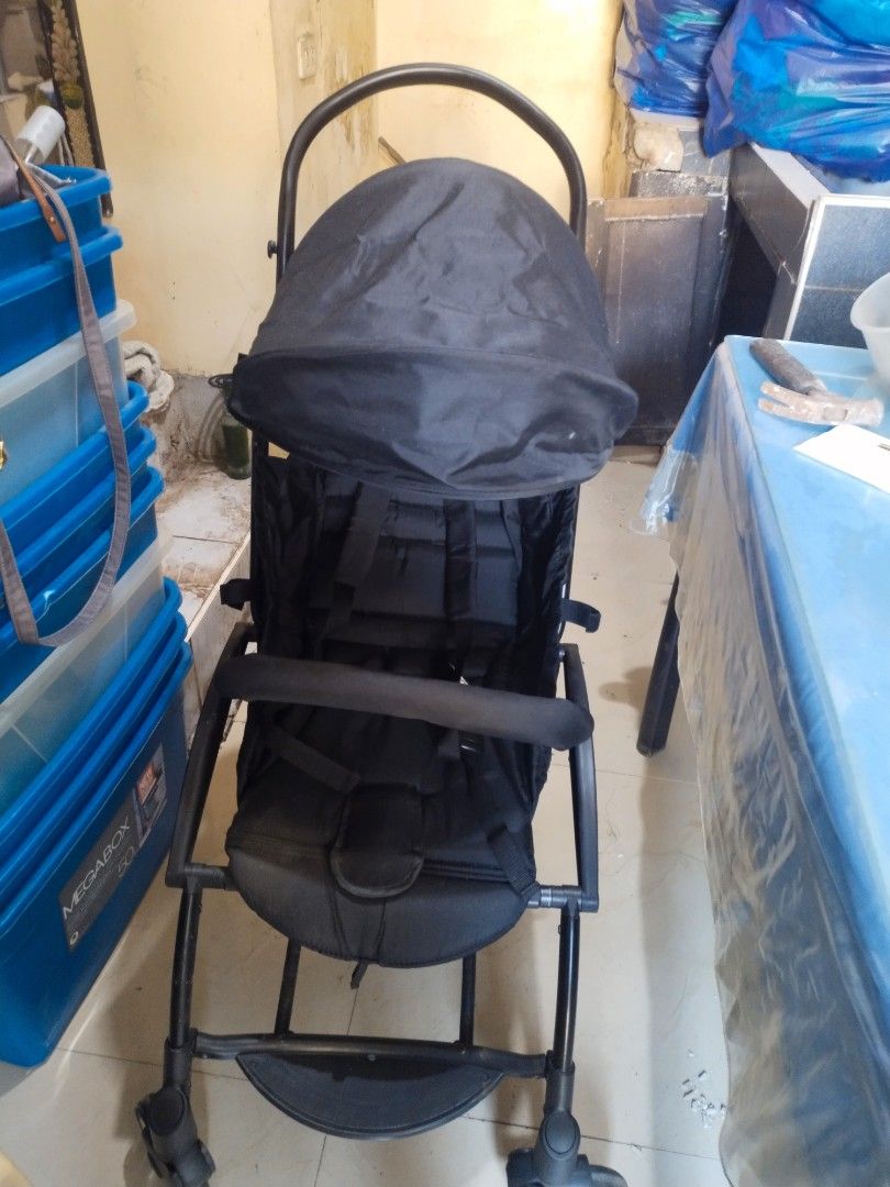 Black Lightweight Baby Stroller (Category: Strollers) located in Manila. Submitted by josephinefrancia24 (Listing ID 1450077789, Image 1). Description: - Black stroller - Easy to fold and carry - Sun protection canopy - Safety harness included - Smooth-rolling wheels - Ideal for travel - Ready for its new home!.