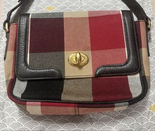 （分類：）位於 。 由 c.palace 提交（商品編號 1450122080，圖片 1）。簡介： 。